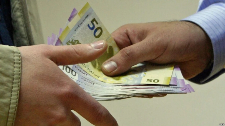 Əhalidən qanunsuz pul yığımı