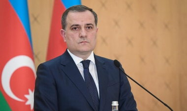 Ceyhun Bayramov üç ölkədən olan həmkarları ilə görüşüb