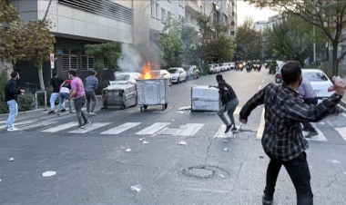 İranda “əcnəbi ovu” və xəbərdarlıq: