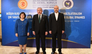 Azərbaycan, Türkiyə və İran parlamentlərinin sədrləri görüşüb