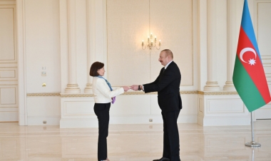 Prezident 3 yeni səfirin etimadnaməsini qəbul edib