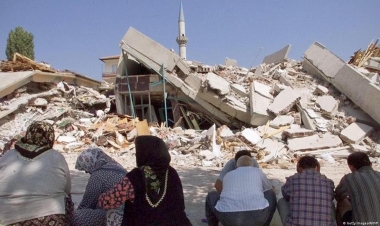 Türkiyədə son dəqiqə: ölü sayı 18 min nəfəri keçib